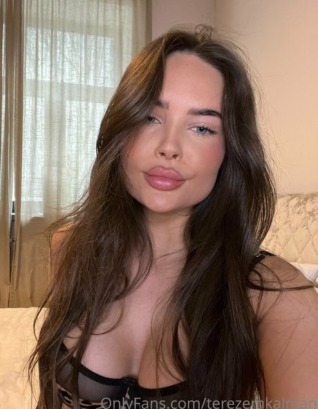 Tereze Kalman perfekte heiße bild