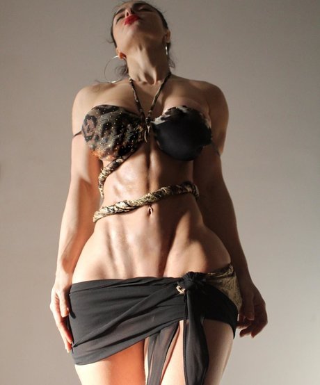 Maya Abou Rouphael xxx schöne galerien