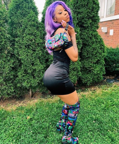 Lola and Moni nacktheit beste foto