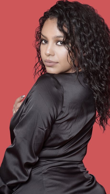 Sully Sue nackt nette galerie