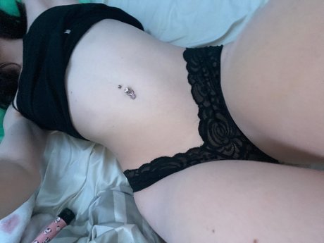 HolyLexx model porno foto