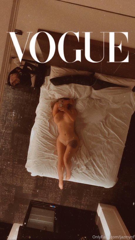 Jazmyn Forrest_ exklusive schöne bild