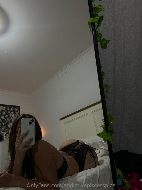 Addictivepiscesspice exklusive nackten bild