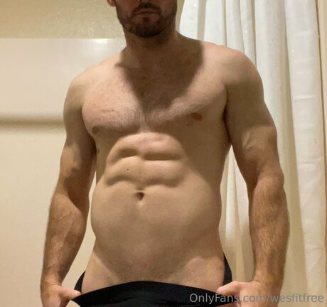 Wesfitfree pornostar perfekte fotos