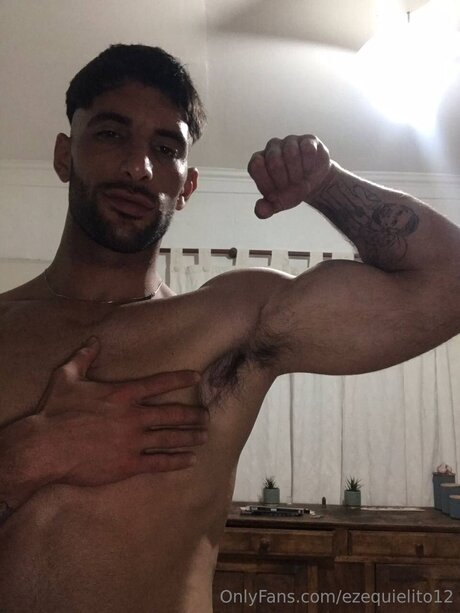 Ezequielito12 hübsche nacktheit galerie