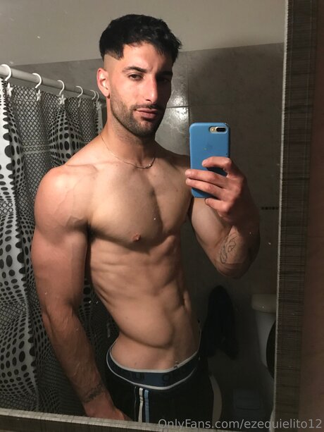 Ezequielito12 nacktheit pornografische bilder