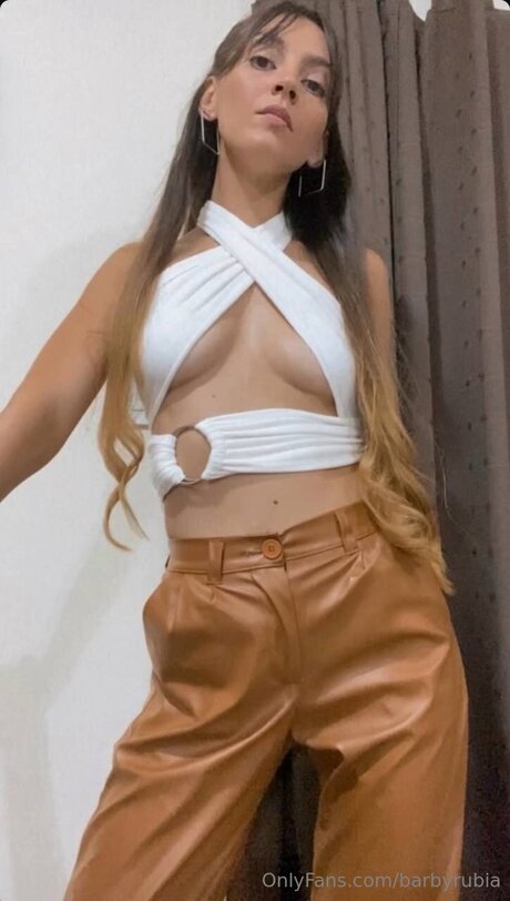Barbyrubia freie top bild