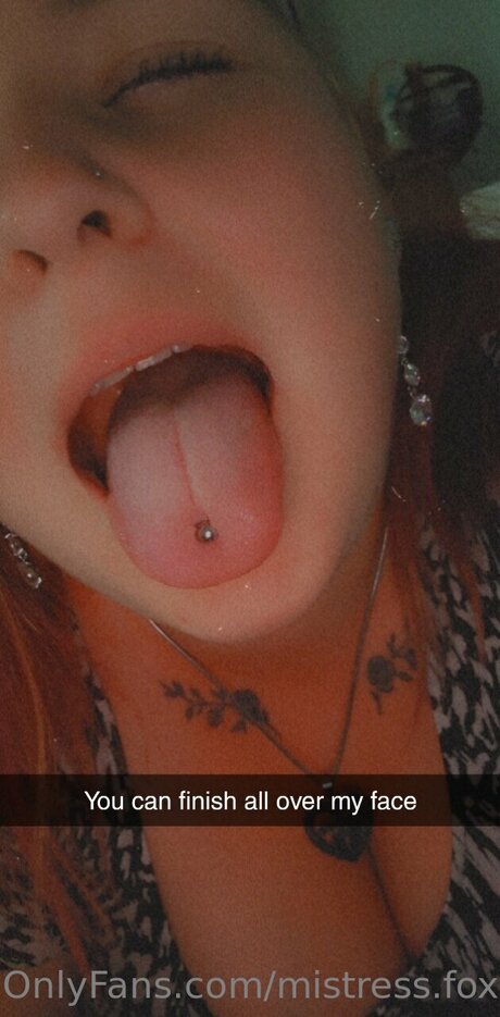 Mistress Foxx nackt hd bilder
