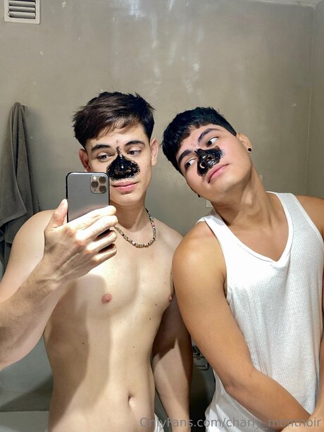 Charly Montnoir sexy xxx bild