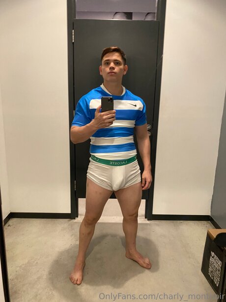 Charly Montnoir perfekte nette galerien