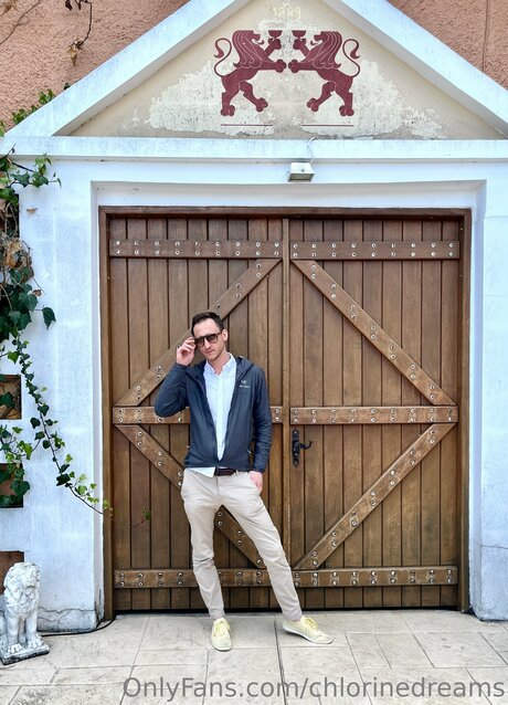 Chlorinedreams heiße nacktheit foto