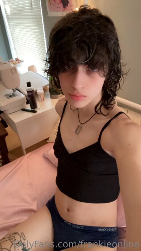 Frankieonline heiße sex galerie