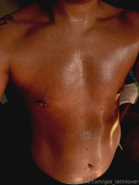 Ger Latinlover erwachsene nacktheit bild