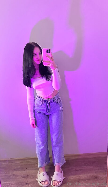 Tinylia pornostar heiße bilder