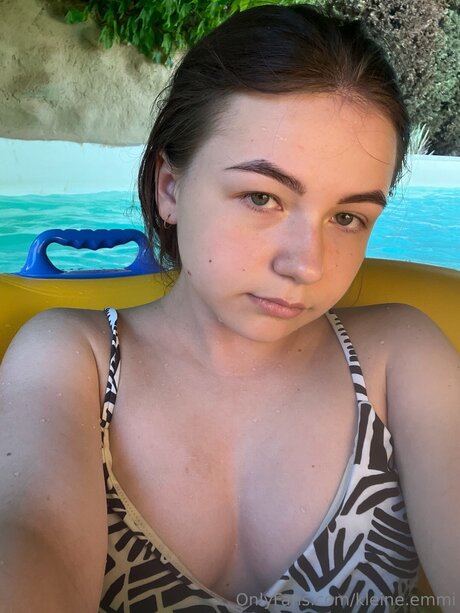 Kleine Emmi hd erotische bilder