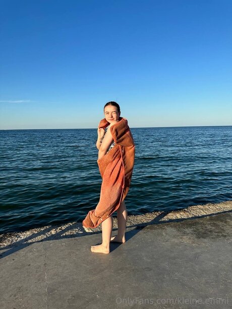 Kleine Emmi schöne nacktheit galerie