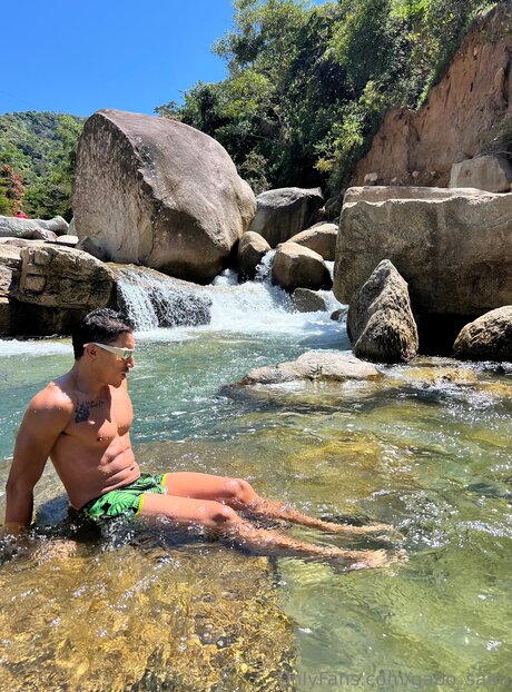 Gabo Sano1 model kunst galerie