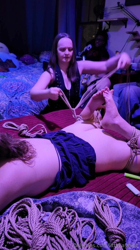 Littlejayblue pornostar kostenlose bild