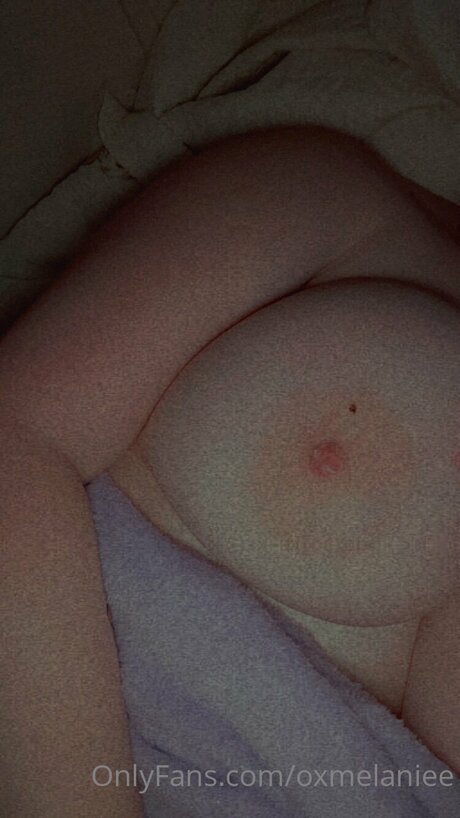 Oxmelaniee perfekte erotische foto