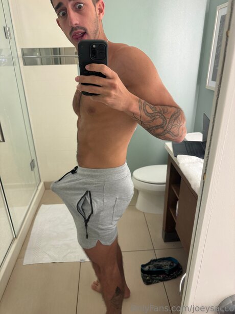 Joeysacco kostenlose porno galerien