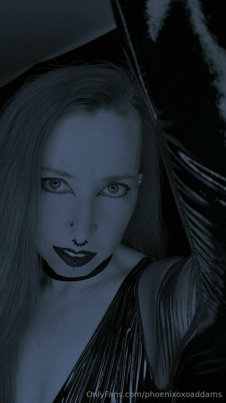 Legendaryphoenix porno nackten bild