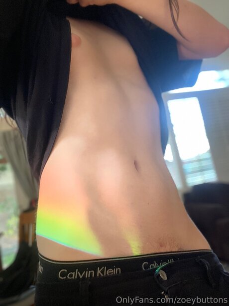 Zoeybuttons schauspielerin xxx bilder