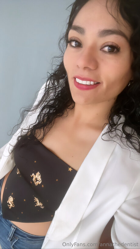 Annathedentist top pornografische foto