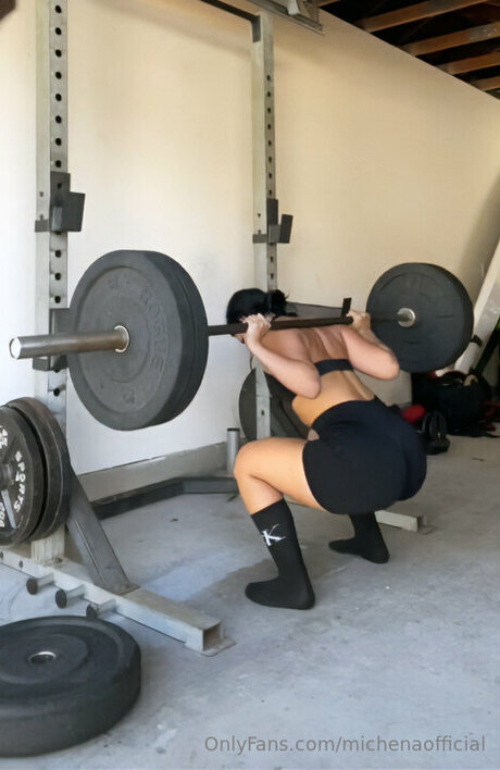 Michenao heiße perfekte archiv