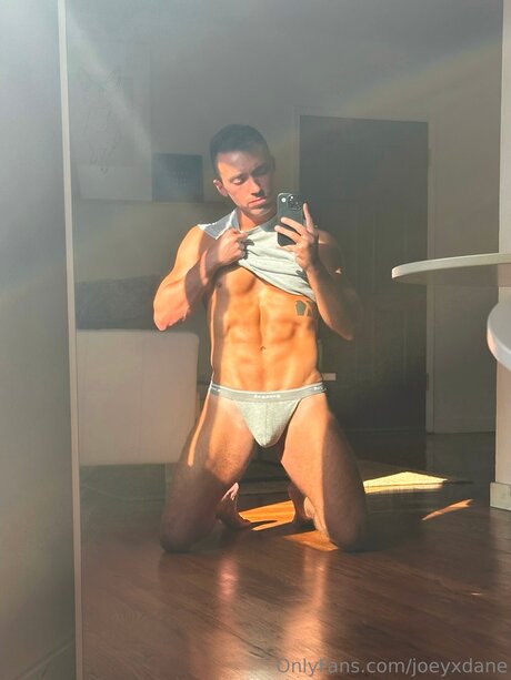 Joeyxdane model schöne galerie