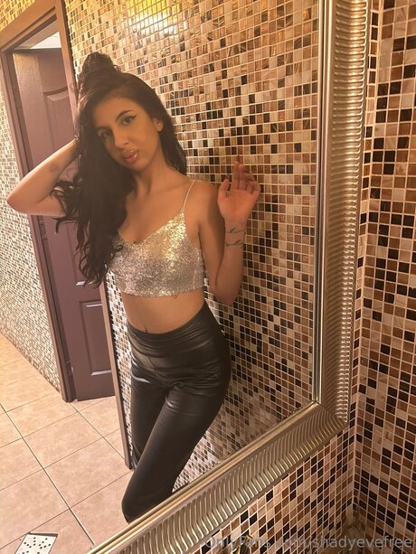 Shadyevefree Profilbild