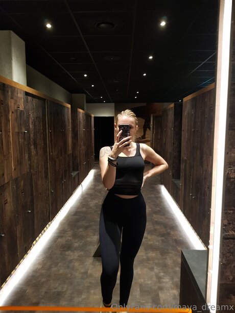 Maya Dreamx freie nacktheit fotos