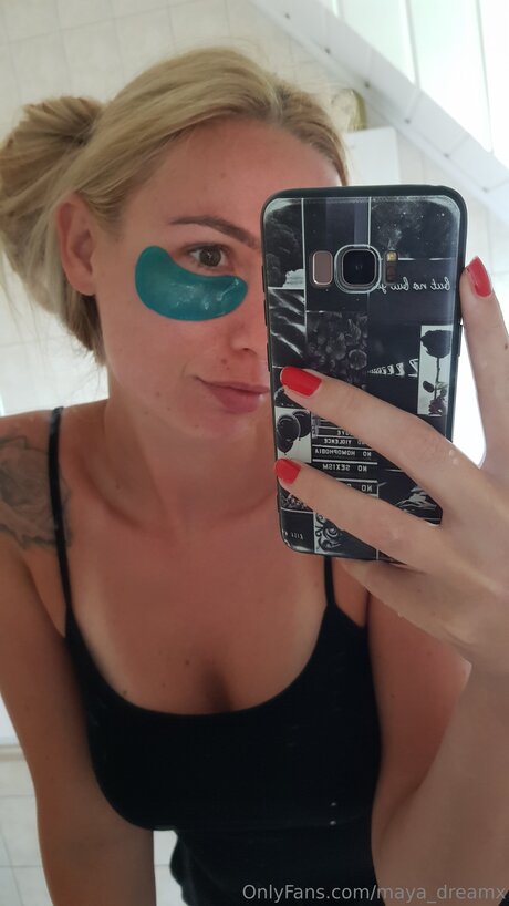 Maya Dreamx porno heiße fotos