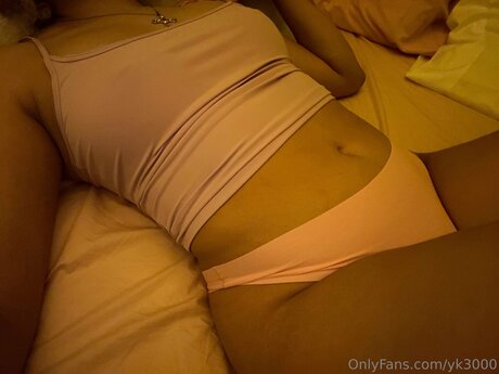 Yk3000 pornostar heiße foto