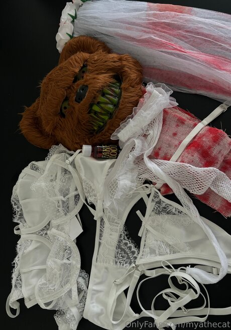 Myachen sexy nackte fotos