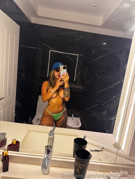 Ladiabla121212 heiße nackt archiv