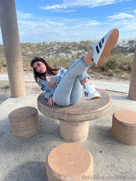 Rita Vip kunst exklusive galerien