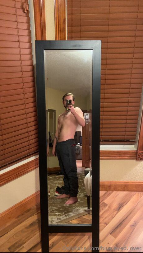 Blue Eyed Lover nackt perfekte archiv