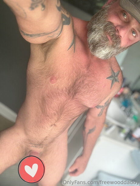 Freewooddaddy nacktheit top galerien