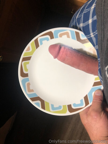 Freewooddaddy schauspielerin akt bild