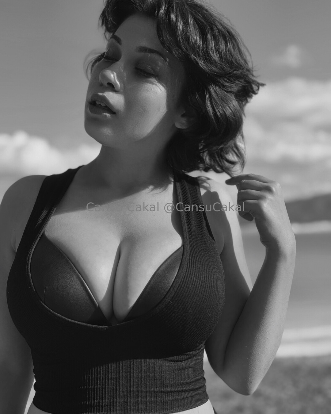 Nocns hübsche pornografische bild