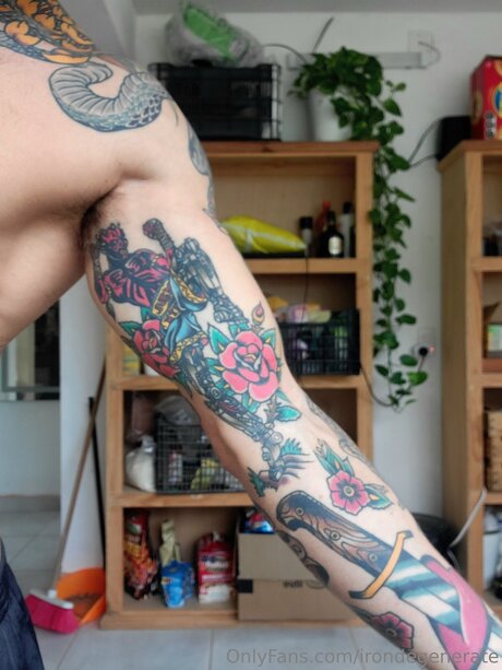 Irondegenerate schöne hd archiv