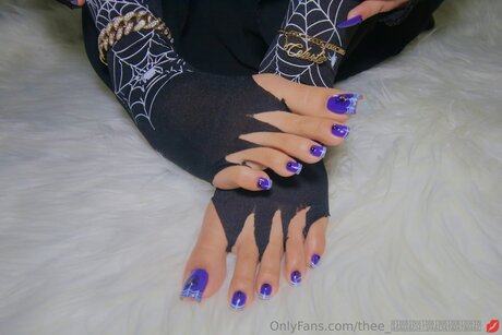 kleine titten asiatische onlyfans nackt schöne foto