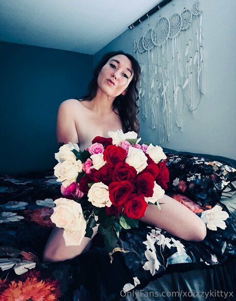 Xdizzykittyx heiße pornografische foto