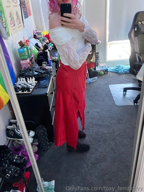 Foxy Femboyyy exklusive nackt bild