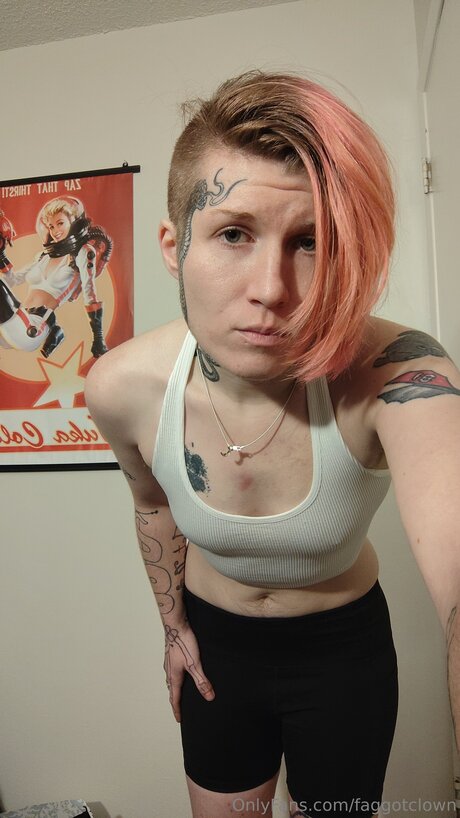 Faggotclown sexy erwachsene galerien