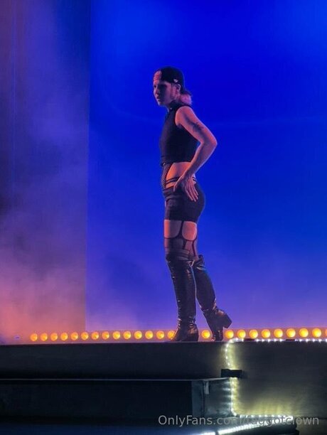 Faggotclown erotische pornostar archiv