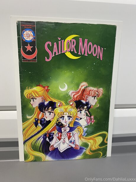 Dahlialuxxx nackt bilder