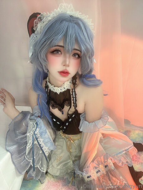 Ishigyuri schauspielerin nackt galerie