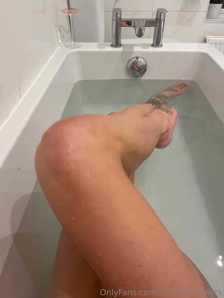 Itsonlyjess nacktheit hd galerien