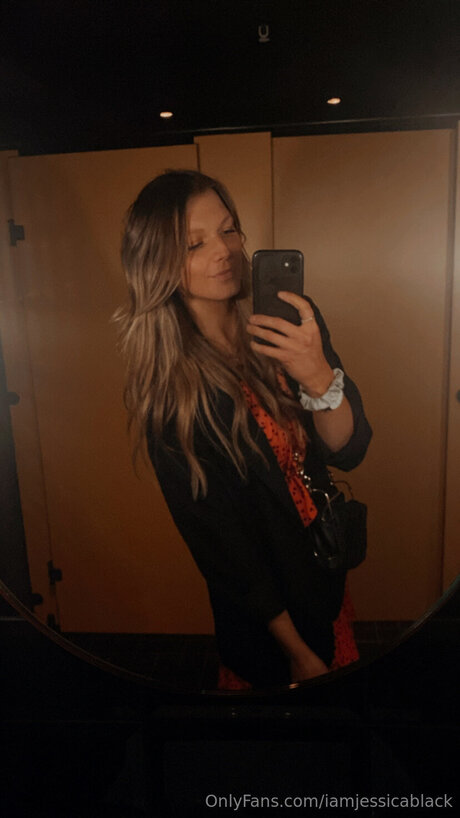 Itsonlyjess perfekte pornostar foto